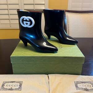 New Authentic Gucci GG Logo Rubber Boots